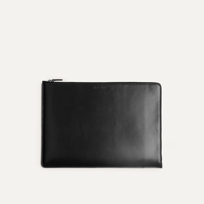 The Zipper in Black